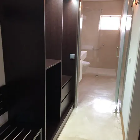 派瓦酒店 3*